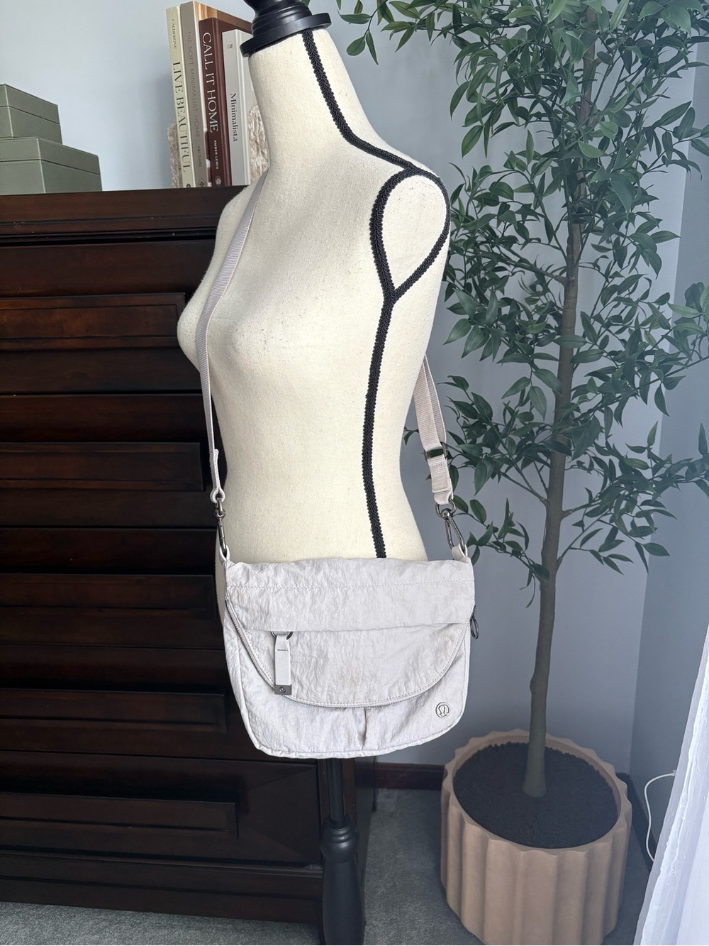 Lululemon All Night Festival Bag *5